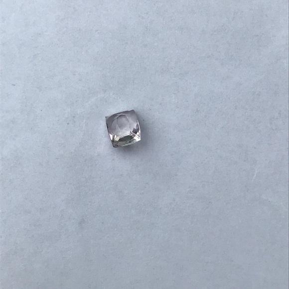 Loose Kunzite Gemstone - Picture 4 of 7